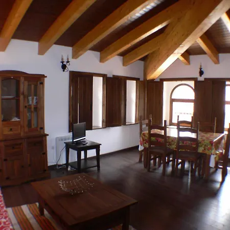 1g Casa De Fernandez Rajo * Orihuela del Tremedal